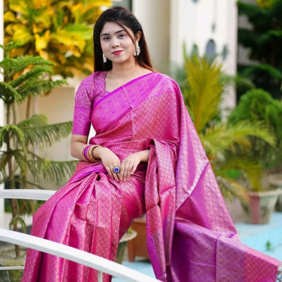 কাঞ্চিপুরম সিল্ক শাড়ি
